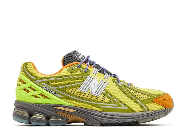 Talla 8.5 - New Balance Action Bronson x 1906R 'Scorpius' (Usado)