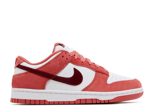 Wmns Dunk Low 'Valentine's Day 2024'