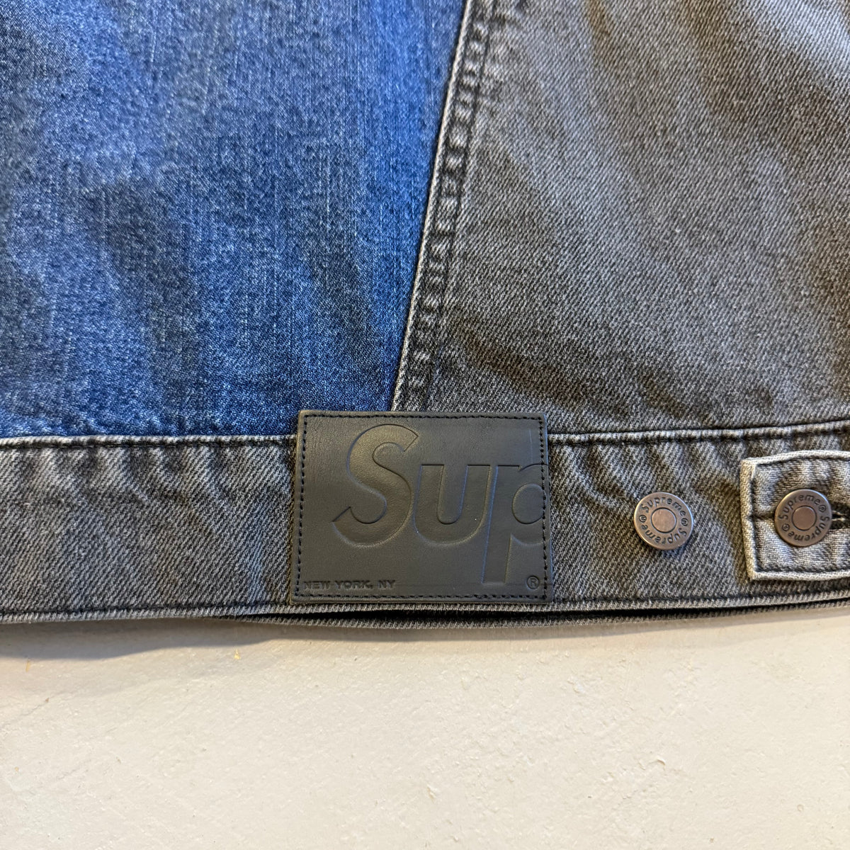 Supreme 2-Tone Paneled Denim Jacket (Pre-Owned) - Large