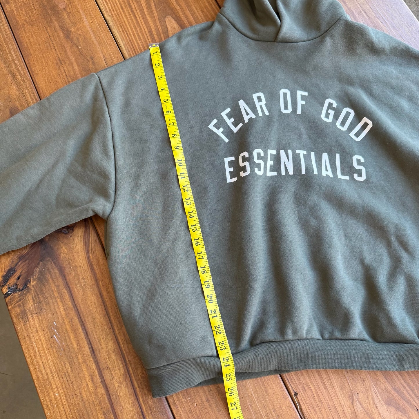 XL - Fear of God Essentials Hoodie 'Olive'