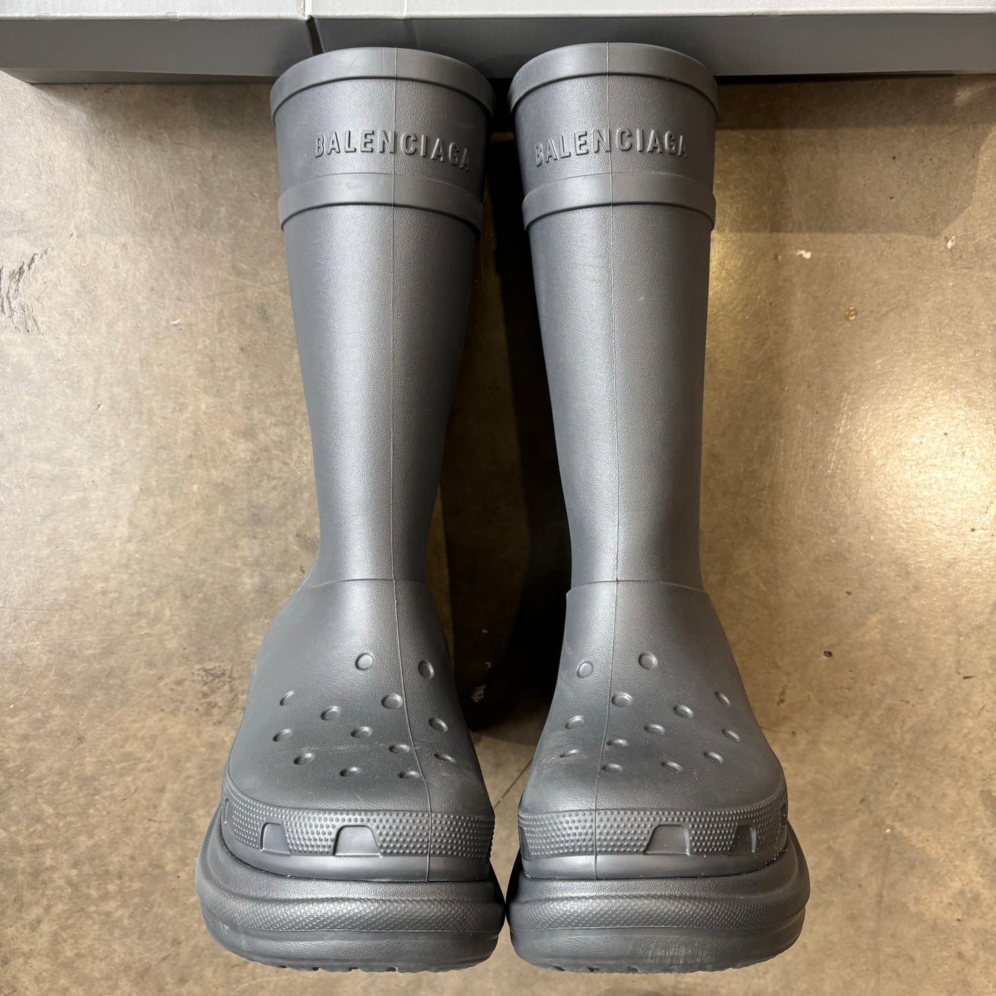 BB CROC BOOTS (USED)