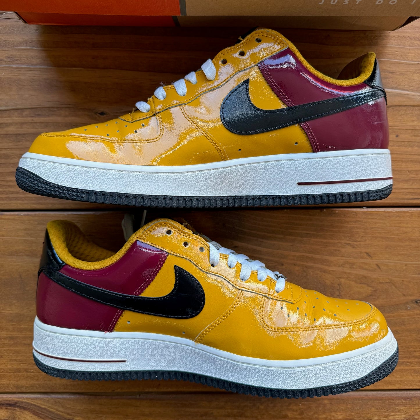 Size 10 - Air Force 1 Premium 'Portugal World Cup' (Used)