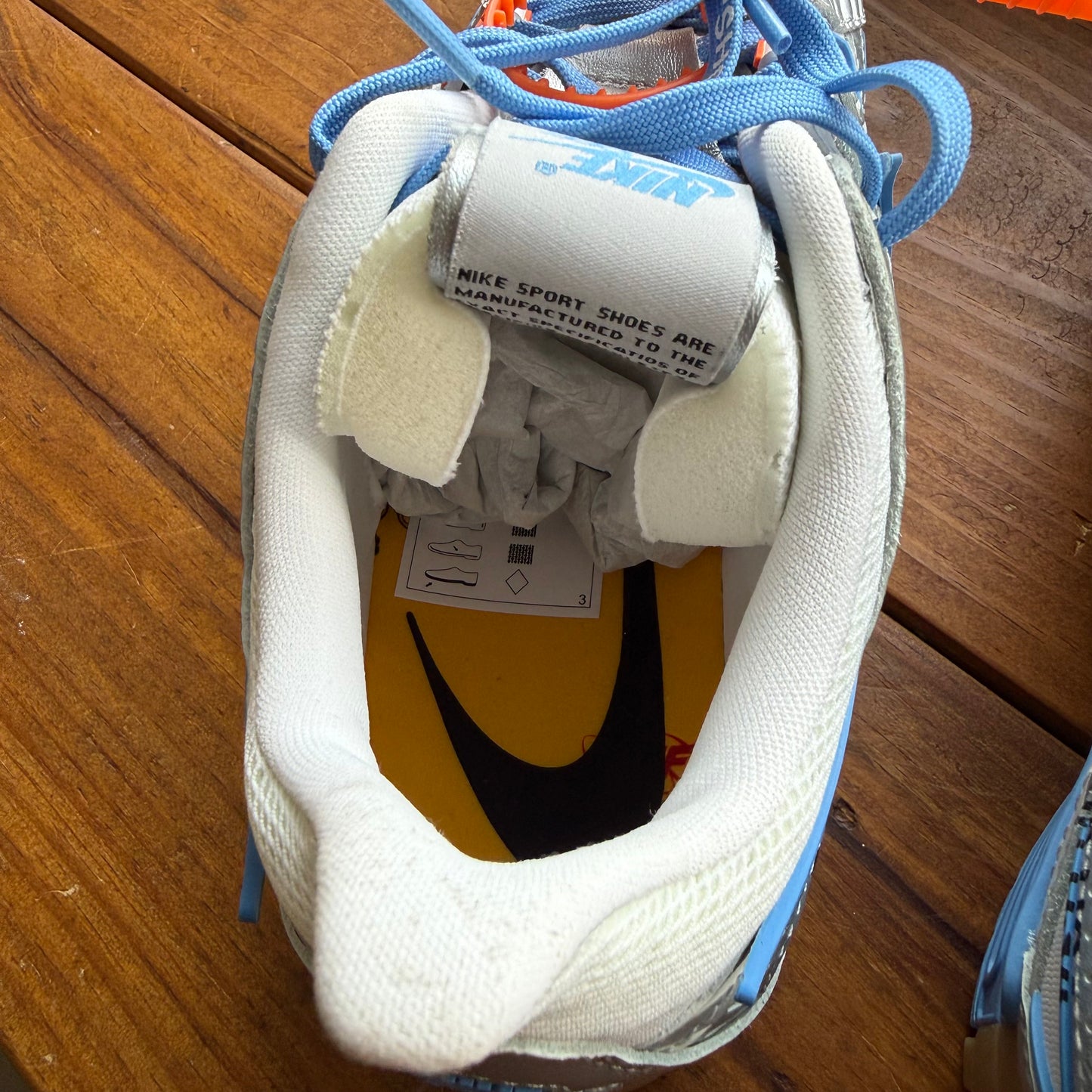 Talla 8.5 - Off-White x Air Rubber Dunk 'University Blue' (Usado)