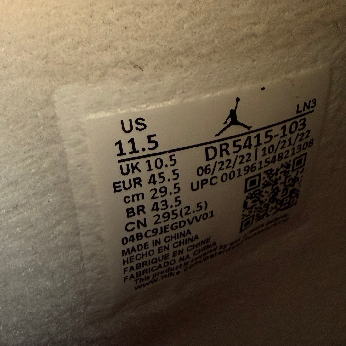 Size 11.5 - Nike SB x Jordan 4 Retro SP 'Pine Green' (Used)