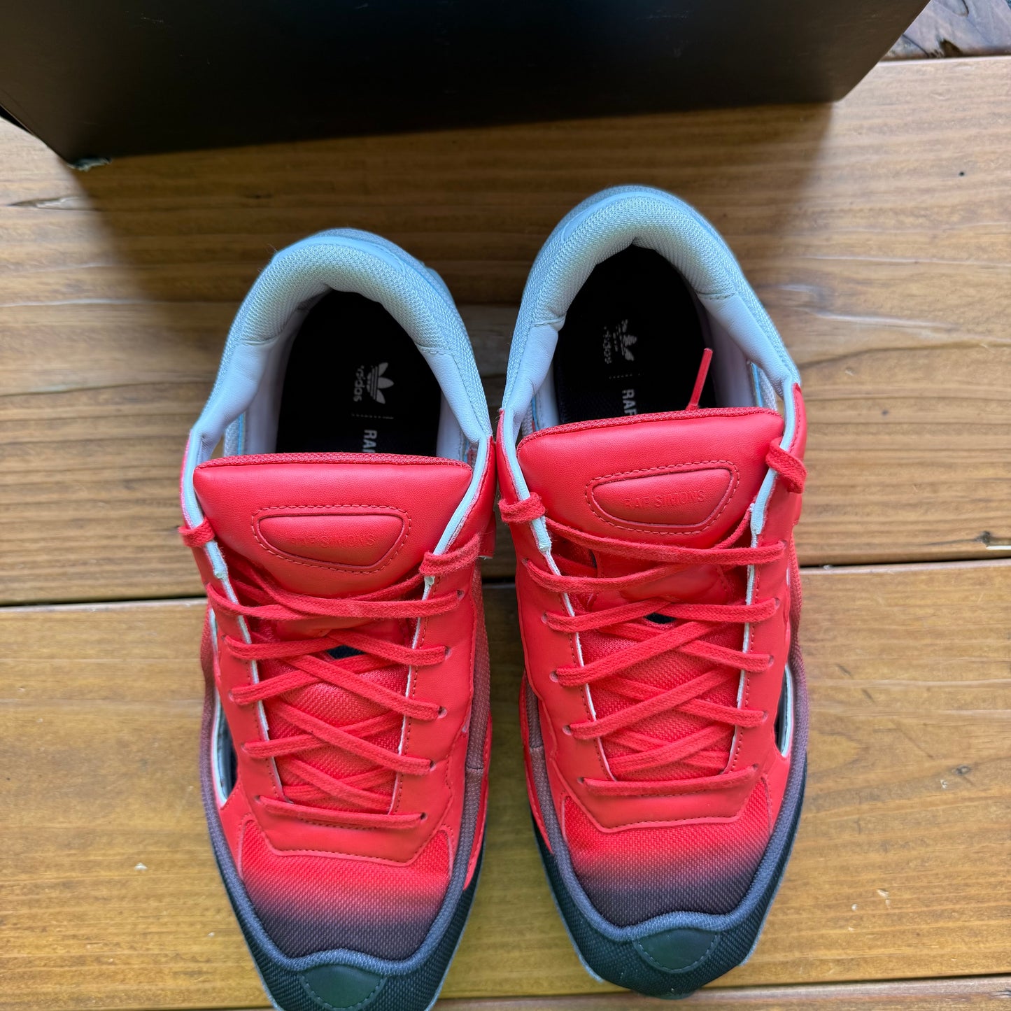 Size 11 - Raf Simons x Ozweego Replicant 'Red Halo Blue' (Used)