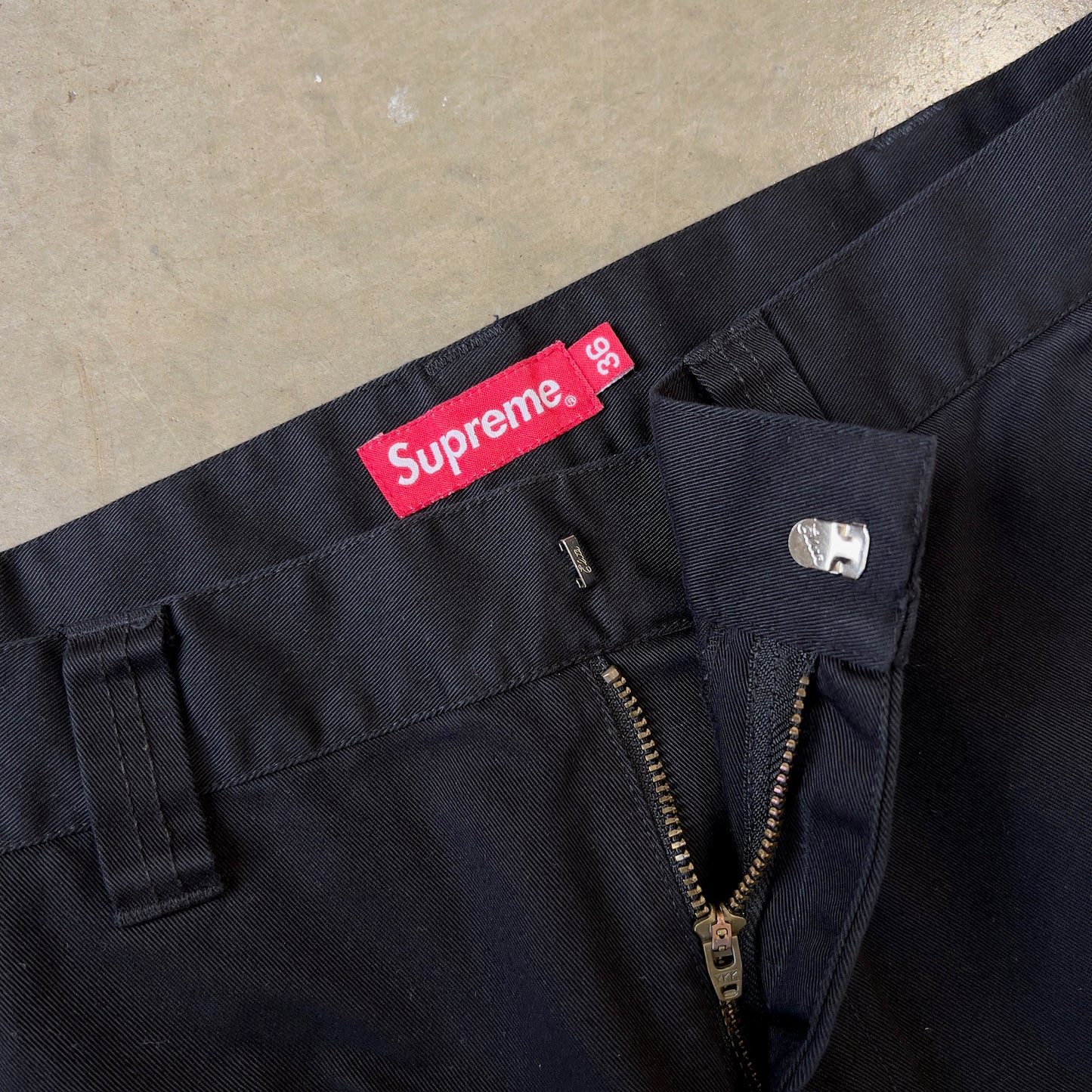 SUPREME AEON FLUX SHORTS (USED)