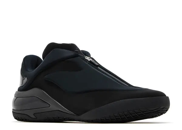 SHAI 001 'Charm Black' - Size 11