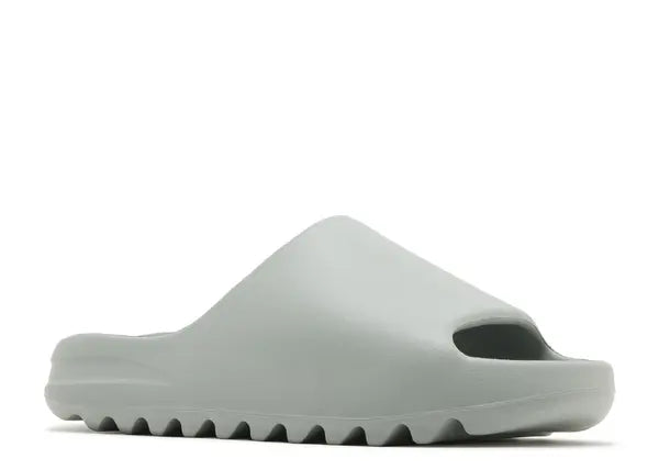 Yeezy Slides 'Salt' - Size 10