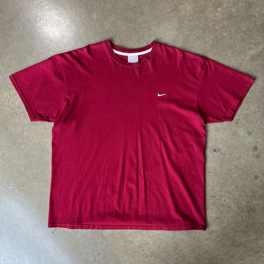 XL - Nike Mini Swoosh Tee