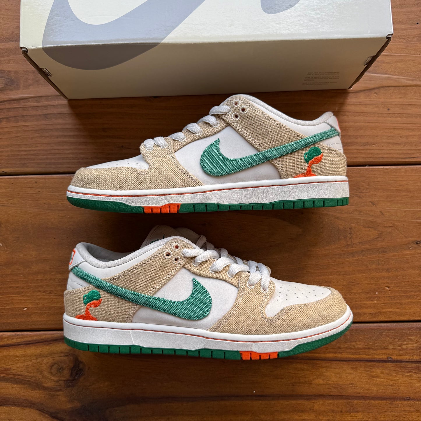 Größe 9,5 – Jarritos x Dunk Low SB (Gebraucht)