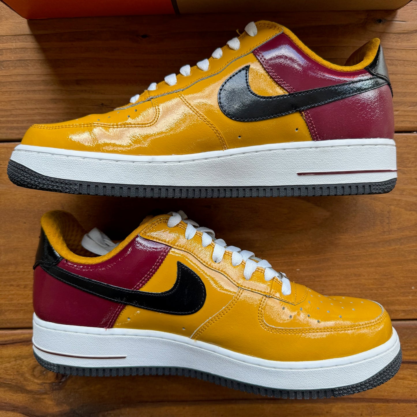 Size 10.5 - Air Force 1 Premium 'Portugal World Cup' (Used)