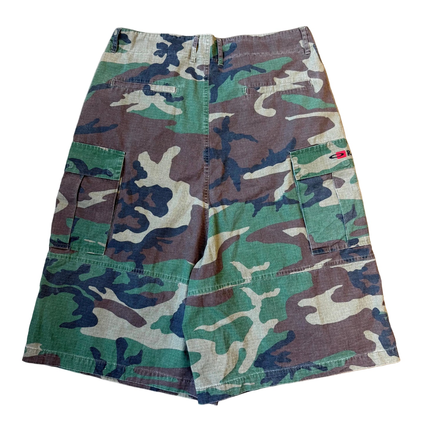 Medium (36) - Raspberry Hills Baggy Camo Shorts