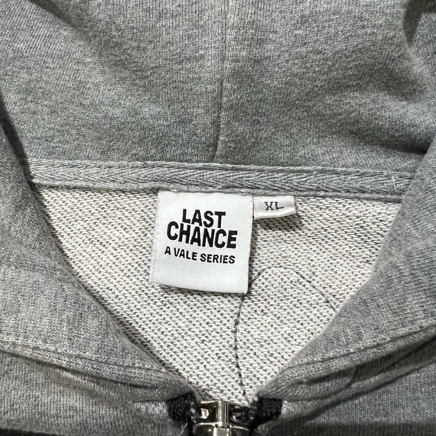 XL - Vale State Zip Hoodie - Grey