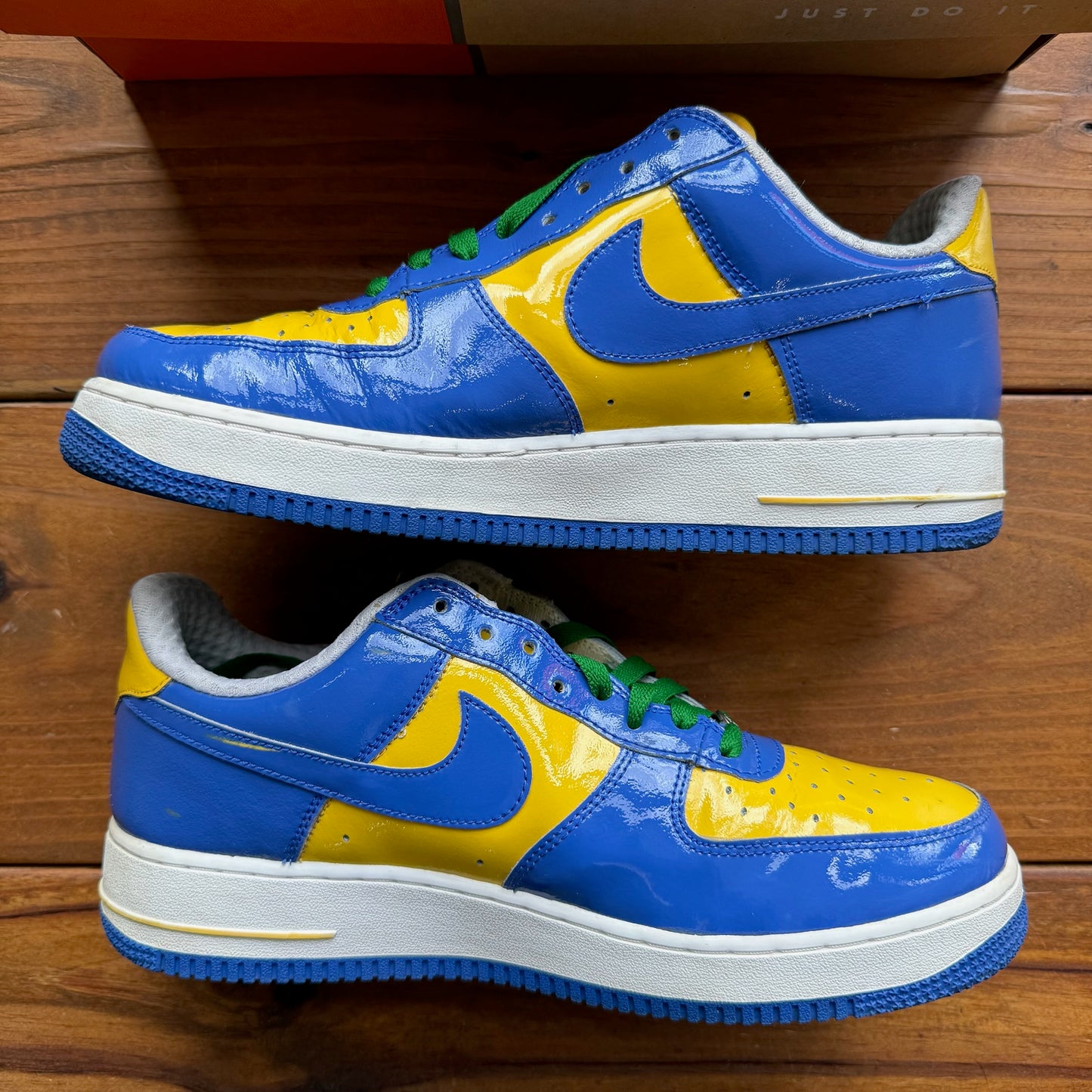 Size 10.5 - Air Force 1 Premium 'Brazil World Cup' (Used)