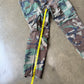 Size 32x30 - Vintage Camo Cargo Pants