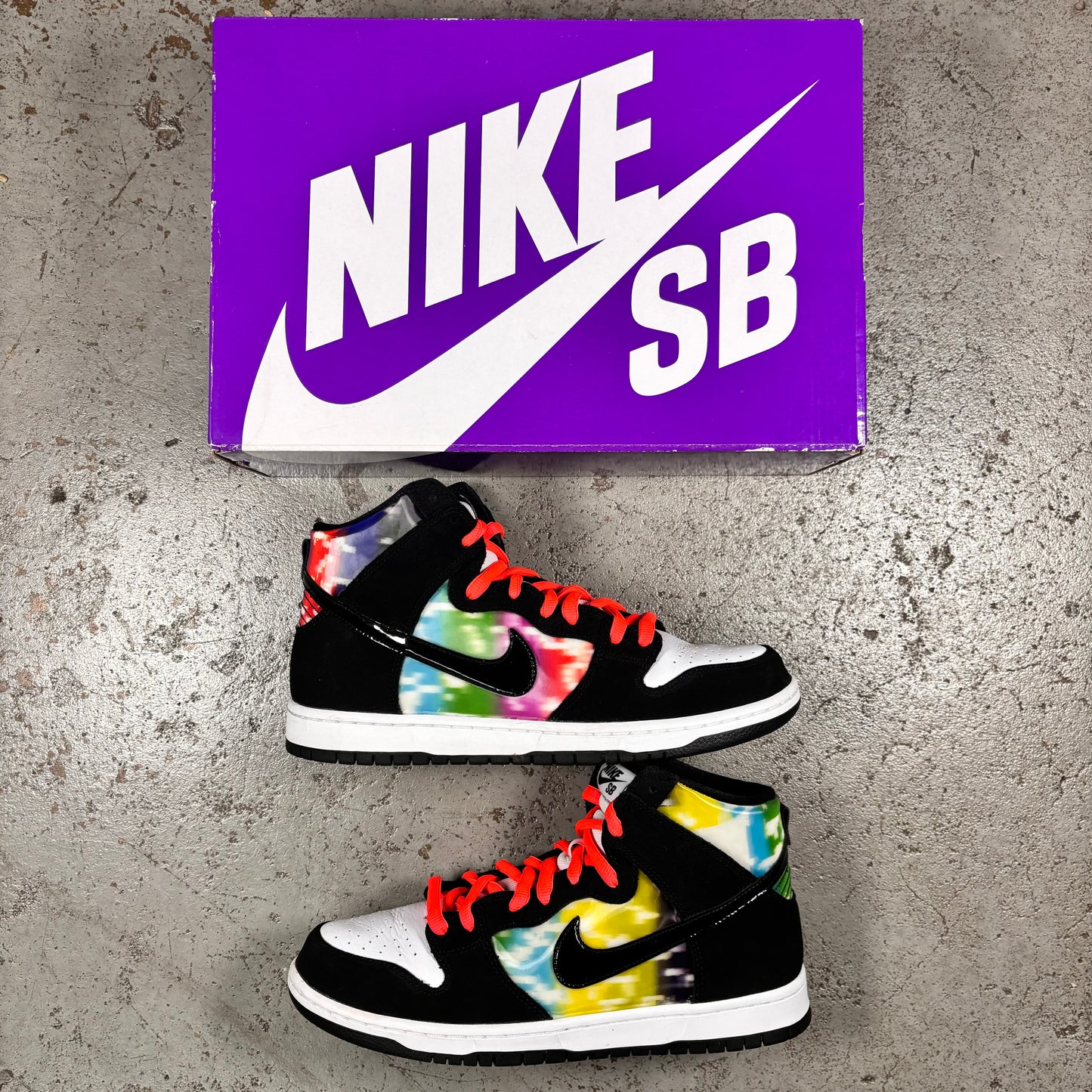 Dunk High SB 'TV Signal' (Used)