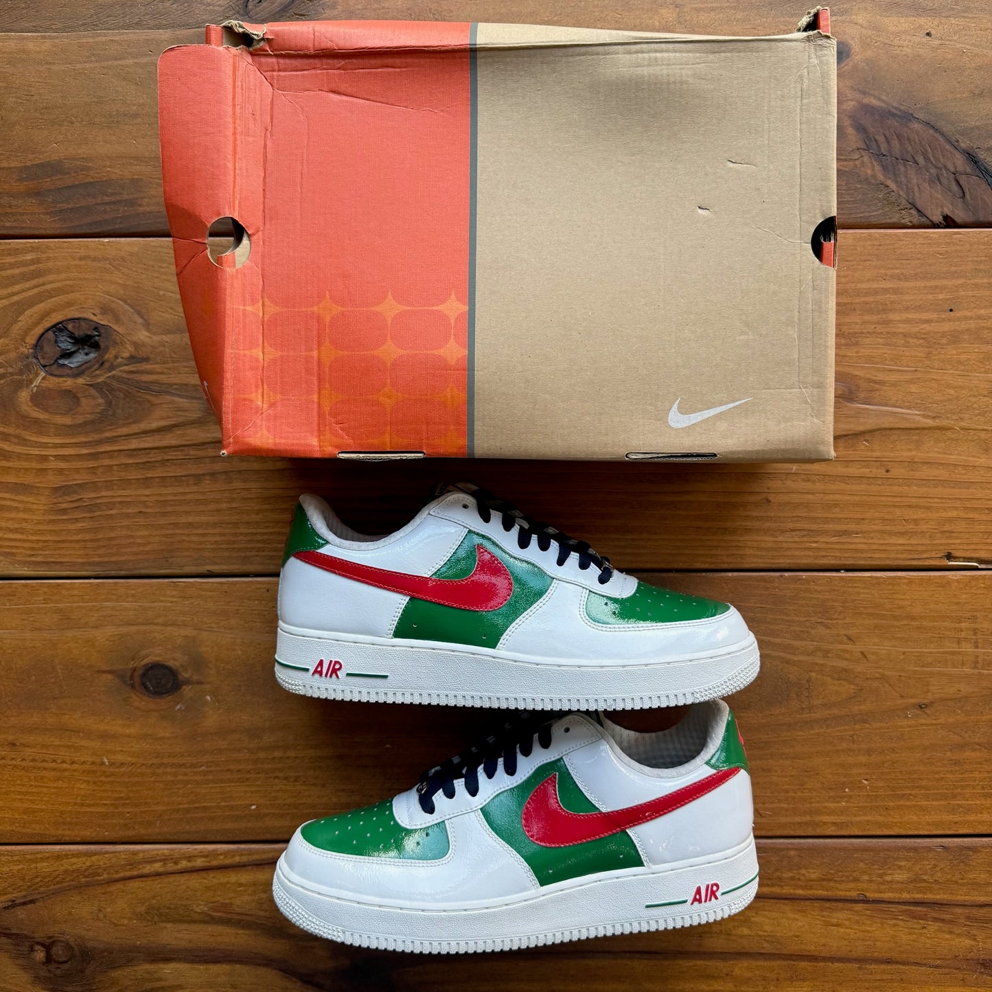Size 10.5 - Air Force 1 Premium 'Mexico World Cup' (Used)