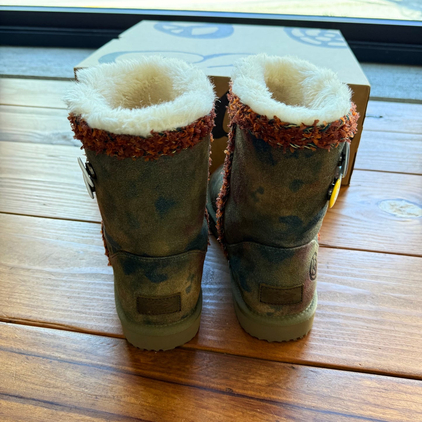 Größe 10 – HMDD Graffiti Stiefel (Gebraucht)