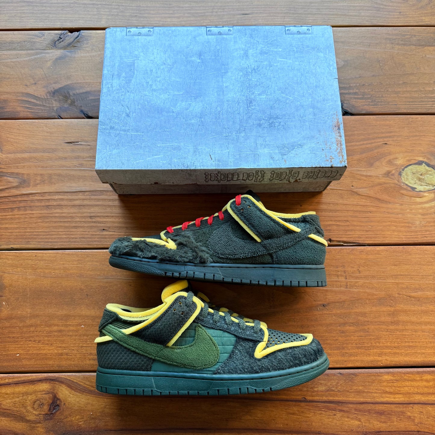 Talla 11.5 - Cactus Plant Flea Market x Dunk Low 'Swamp Sponge Pack - Sequoia' (Usado)