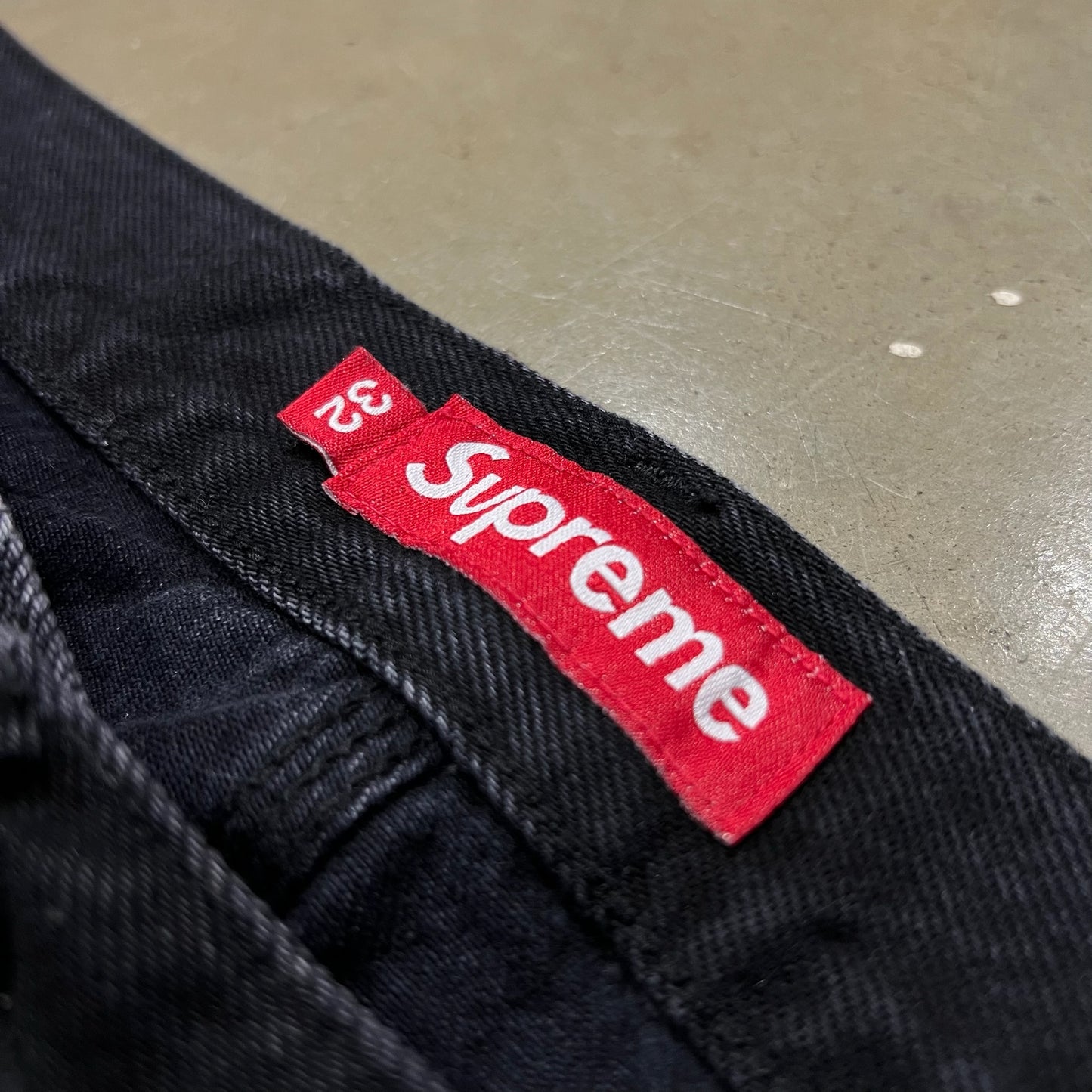 Supreme Baggy Pants (Used)