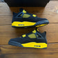 10.5 - Jordan 4 Retro 'Thunder' 2023 (GEBRAUCHT)