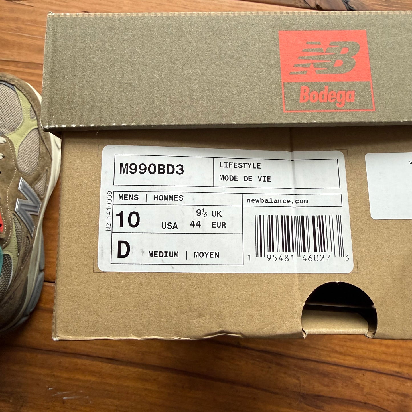 Talla 10 - New Balance Bodega x 990v3 Made In USA 'Anniversary' (Usado)