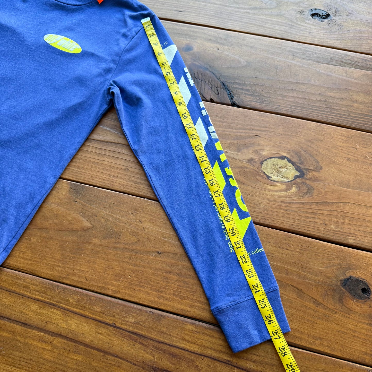 Medium – Off White Split Arrows Blau Langarm