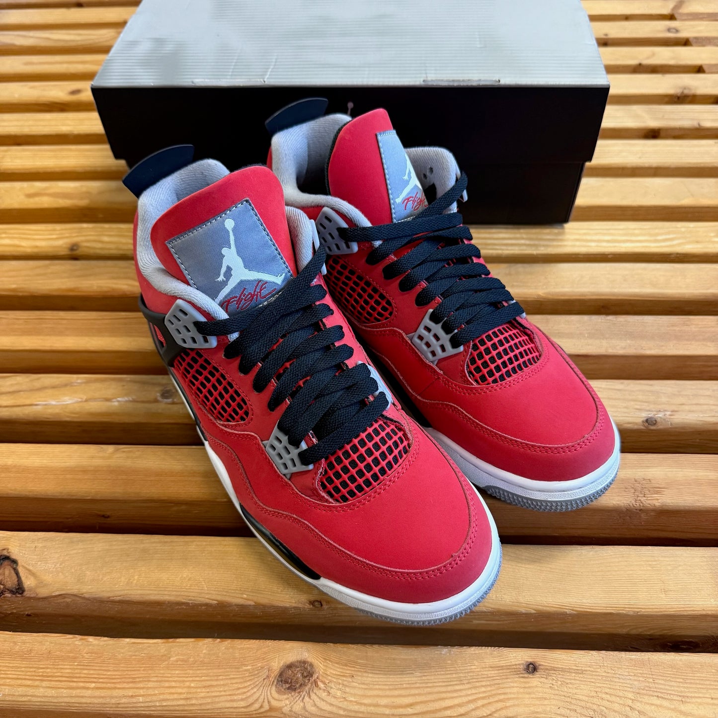 Size 8.5 - Jordan 4 Retro 'Toro Bravo' 2026 (Used)
