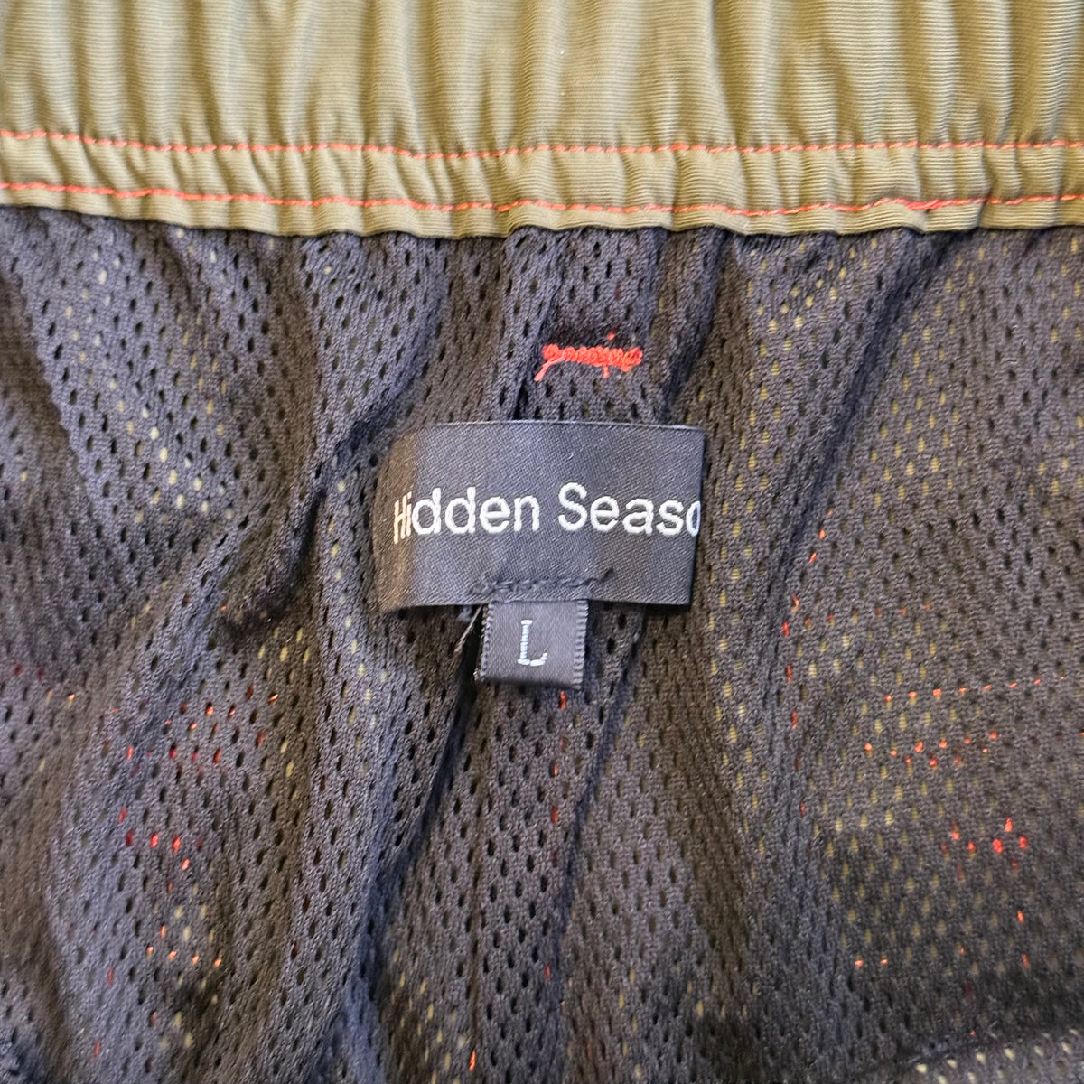 Hidden Season Tactical Hiking Pants (Pre-Owned) - Large