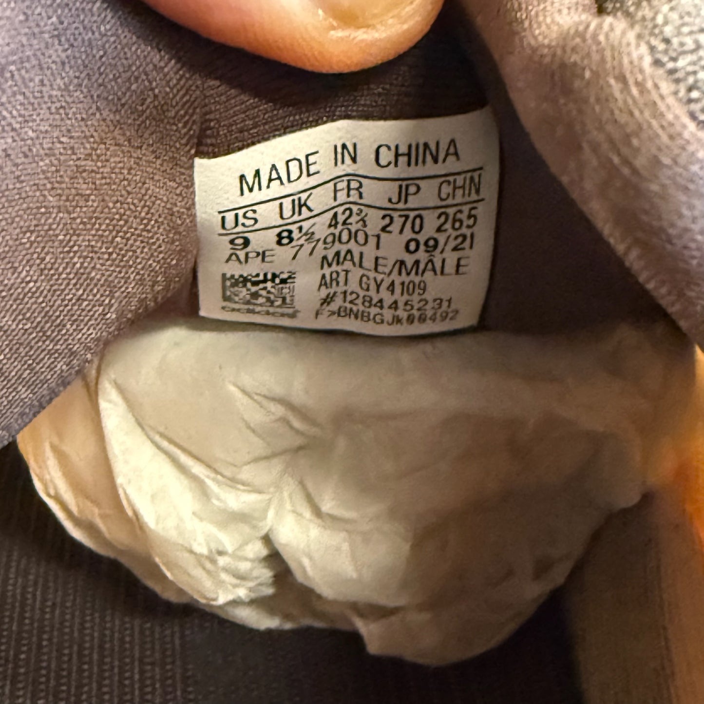 Size 9 - Yeezy 700 V3 'Copper Fade' (Used)