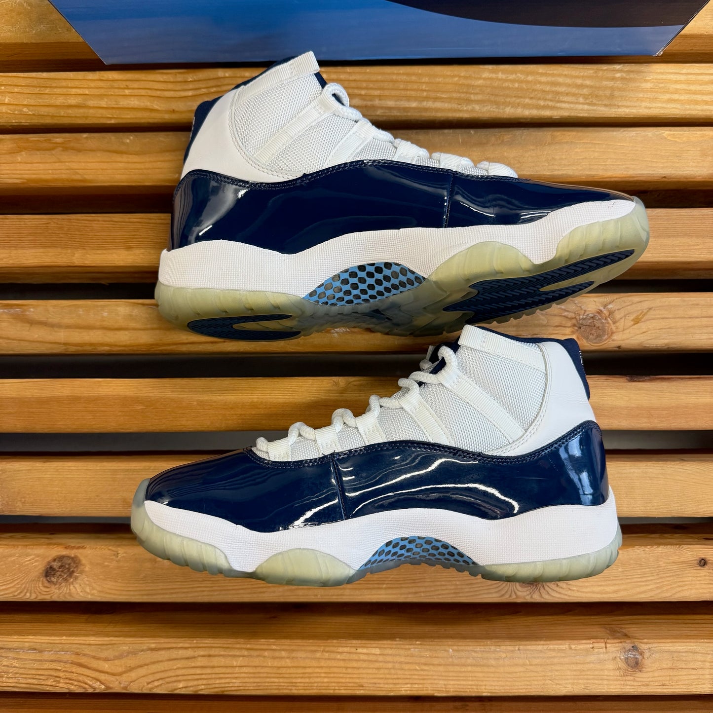 Size 8.5 - Jordan 11 Retro 'Win Like '82' (Used)