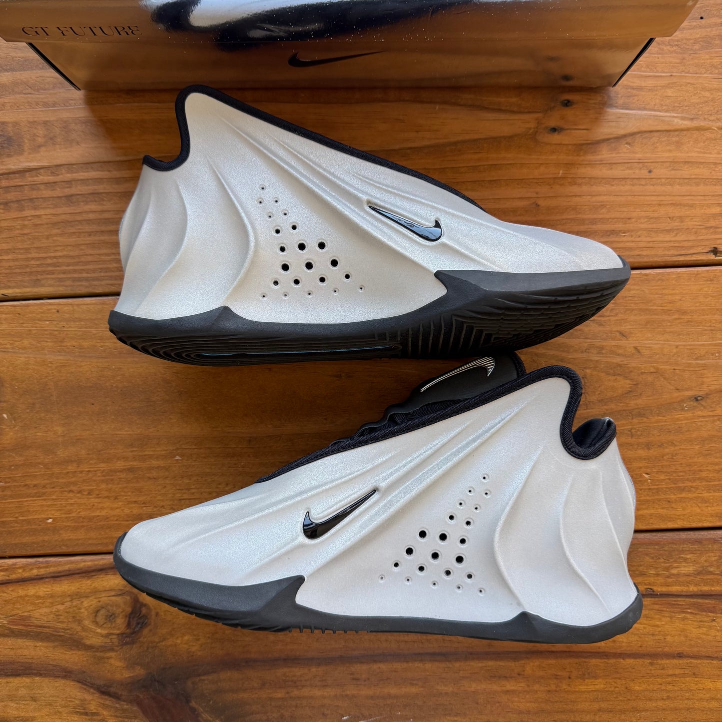 Größe 10 - GT Future 'Metallic Silver' (Gebraucht)