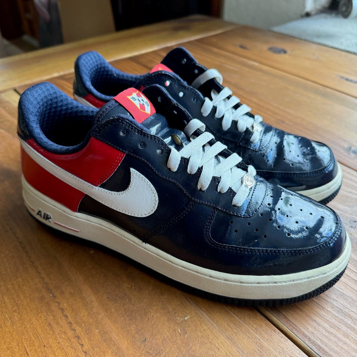 Size 10.5 - Air Force 1 Premium 'Usa World Cup' (Used)