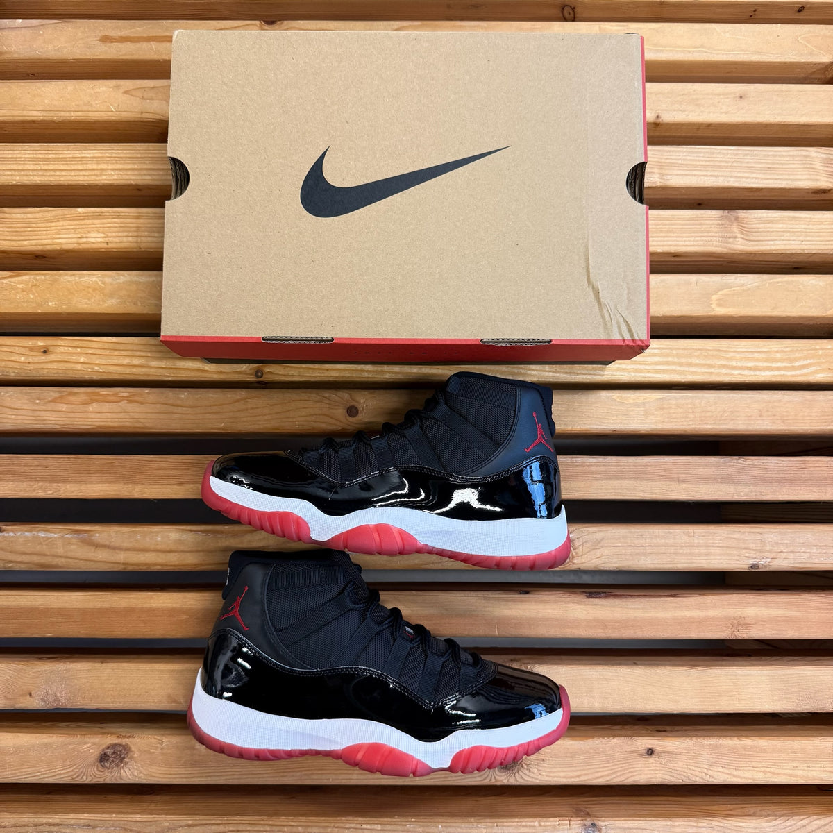 Size 8.5 - Jordan 11 Retro 'Bred' 2019 (Used)