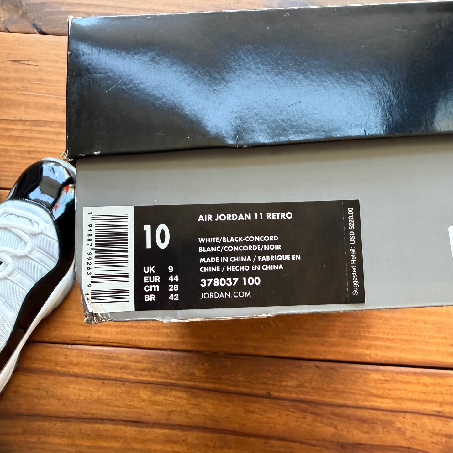 Size 10 - Jordan 11 Retro 'Concord' 2018 (Used)