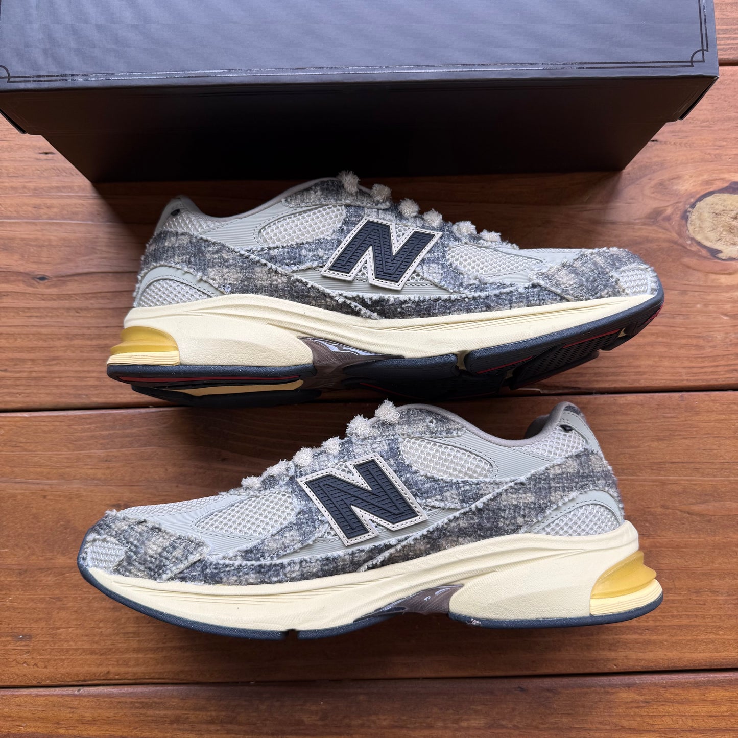 Size 11.5 - New Balance Joe Freshgoods x 2010 'Bag Lady' (Used)
