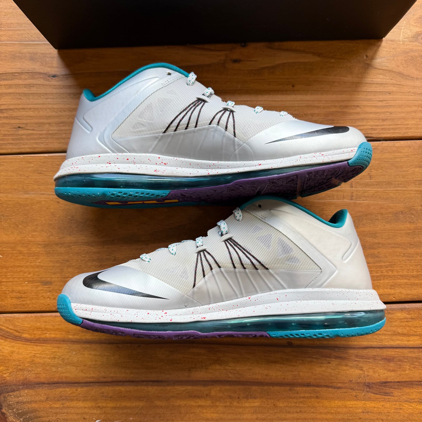 Size 10.5 - Air Max LeBron 10 Low 'Tropical Teal Platinum' (Used)