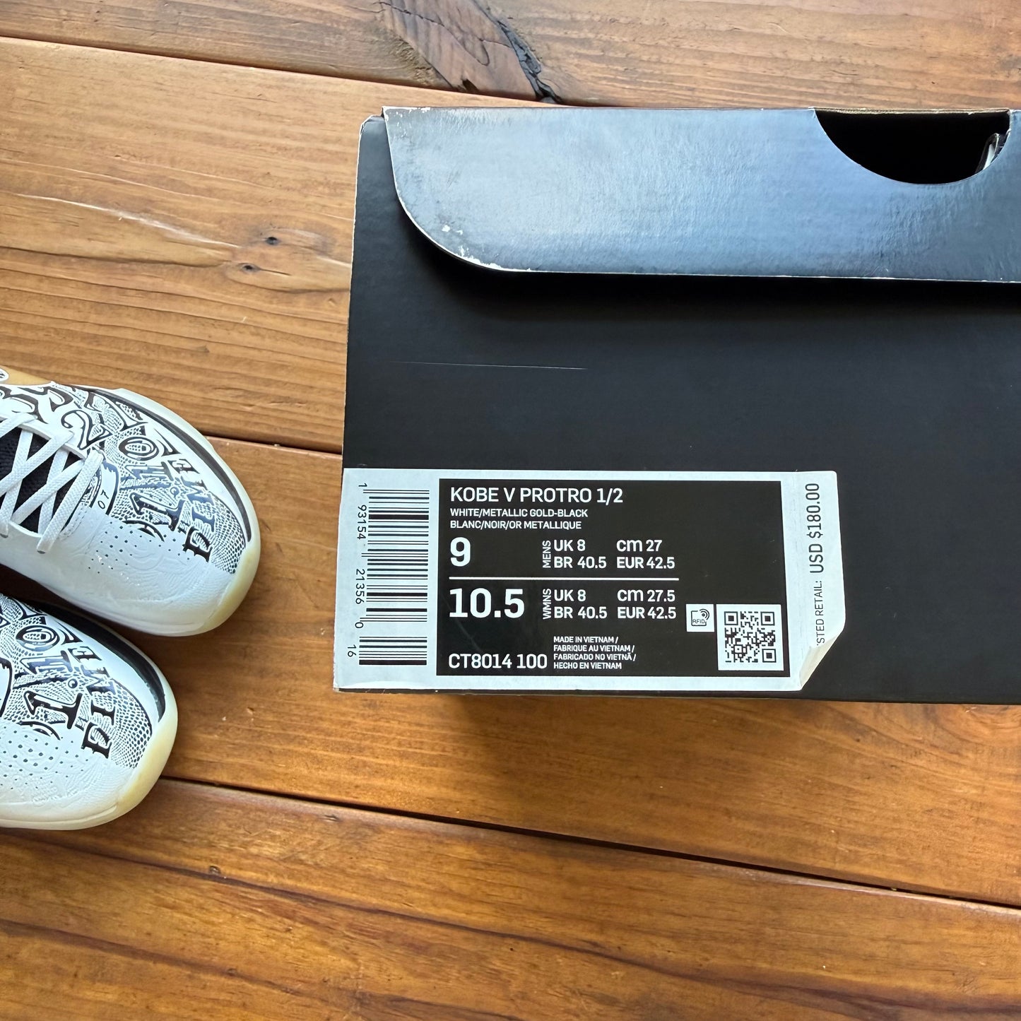 Size 9 - Zoom Kobe 5 Protro 'Big Stage' (Used)