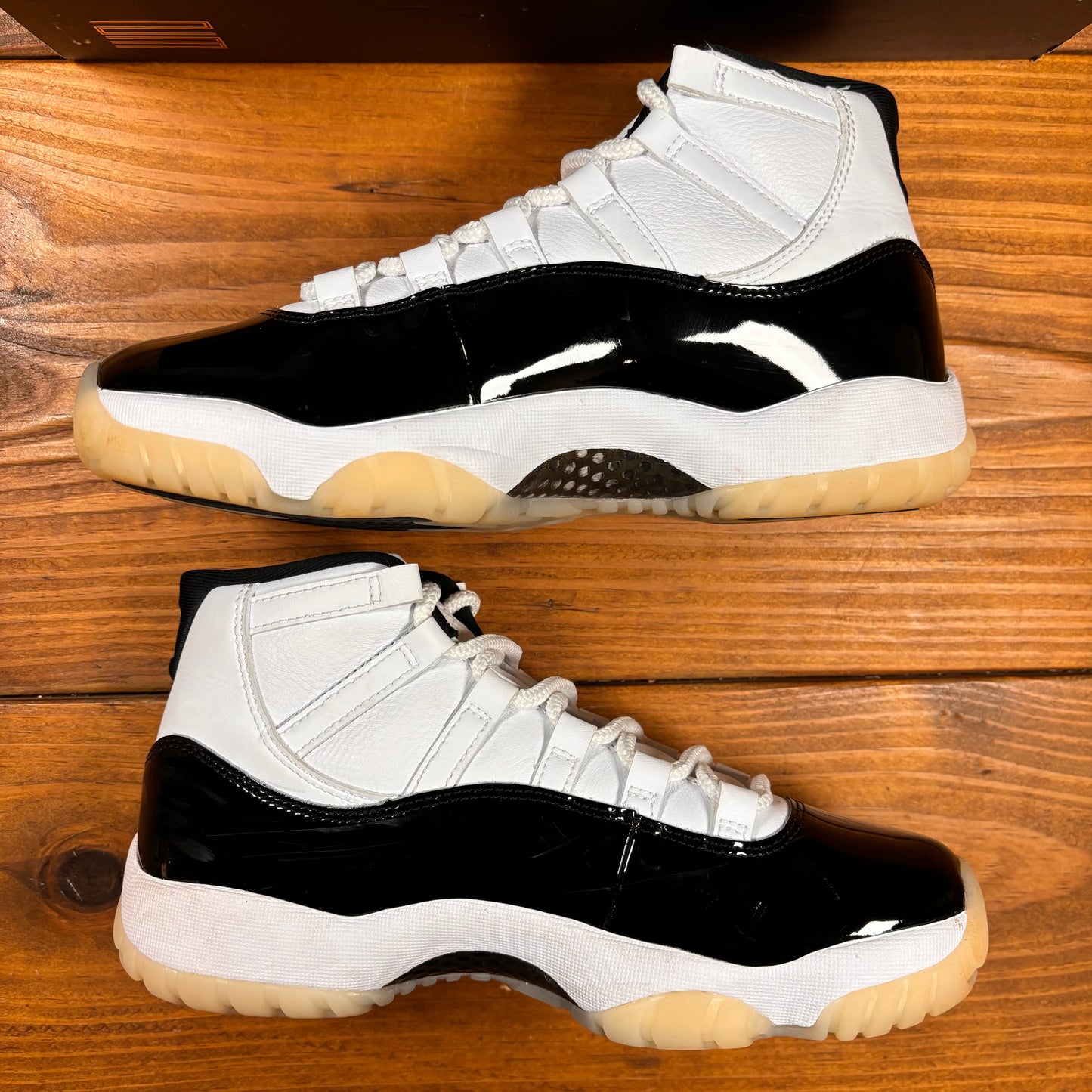 Jordan 11 Retro 'Gratitude / Defining Moments' (Used)