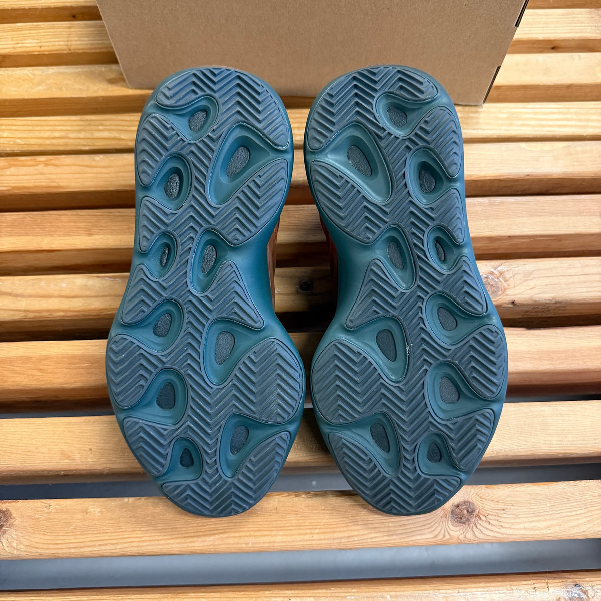 Size 9 - Yeezy 700 V3 'Copper Fade' (Used)