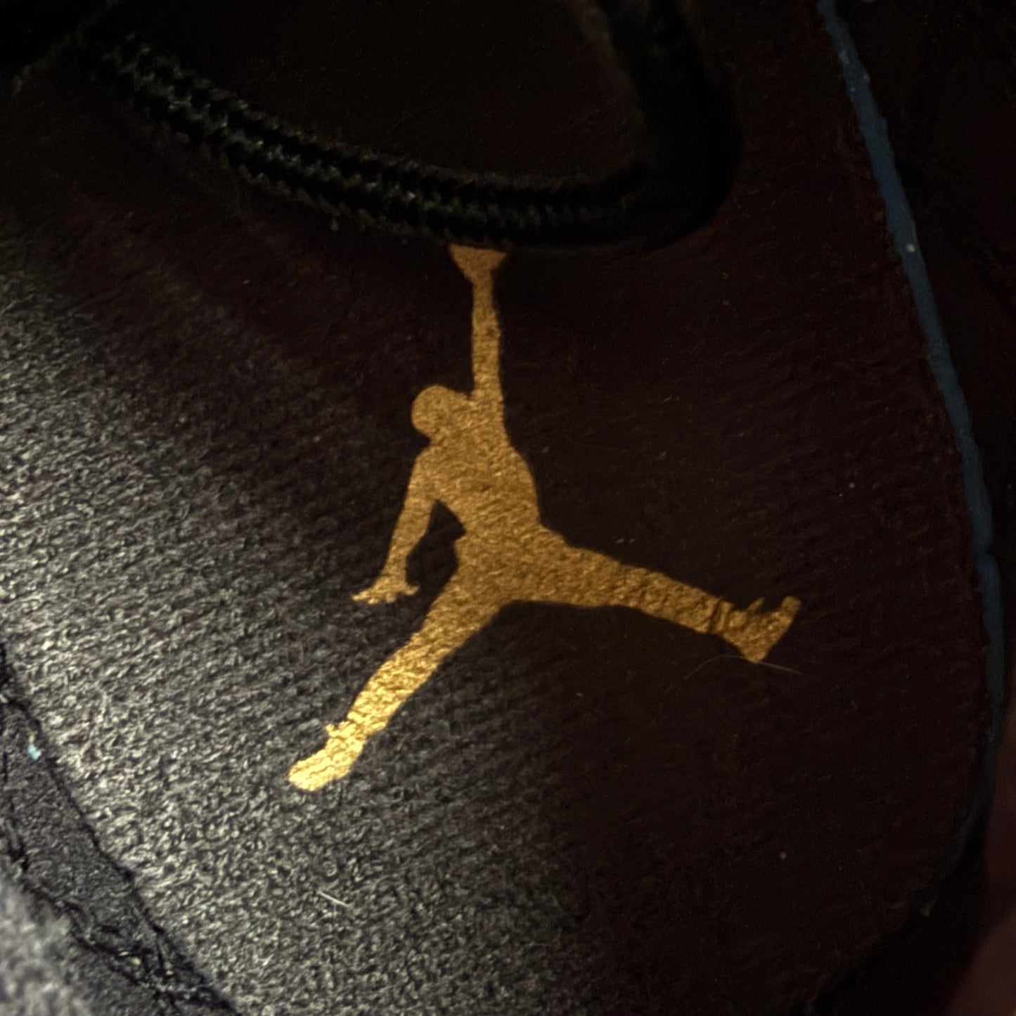Größe 9.5 – Jordan 12 Retro 'Royalty' (Gebraucht)