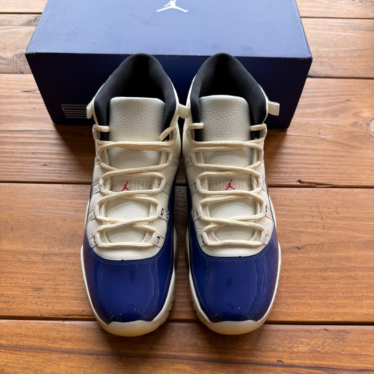 Talla 10.5 - Jordan 11 Retro 'Rare Air' (Usado)