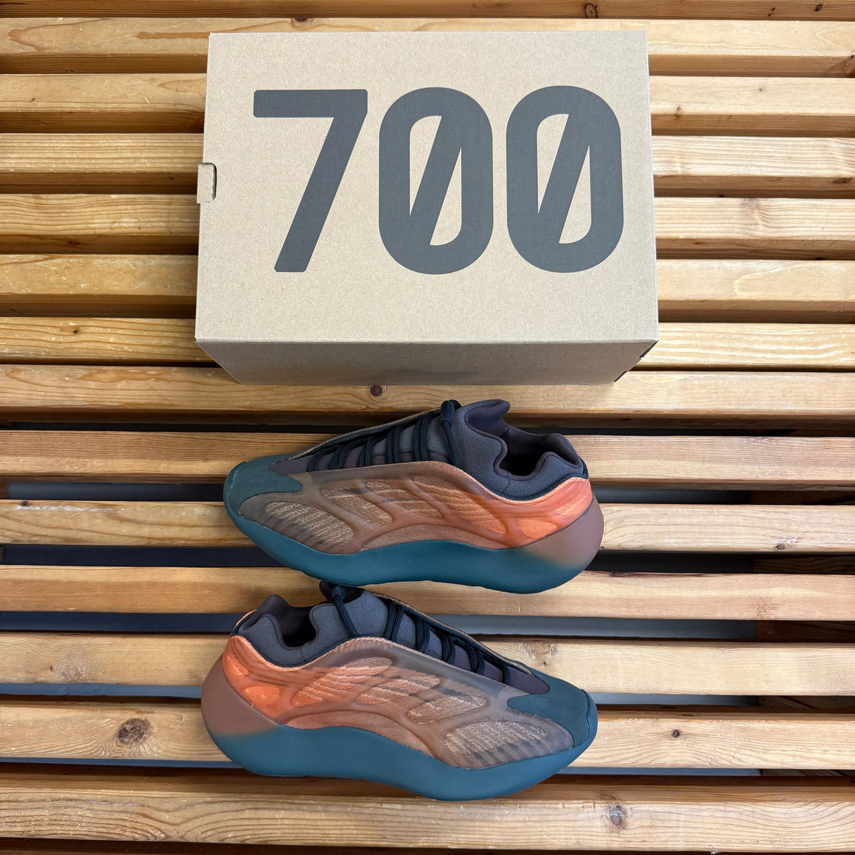 Size 9 - Yeezy 700 V3 'Copper Fade' (Used)