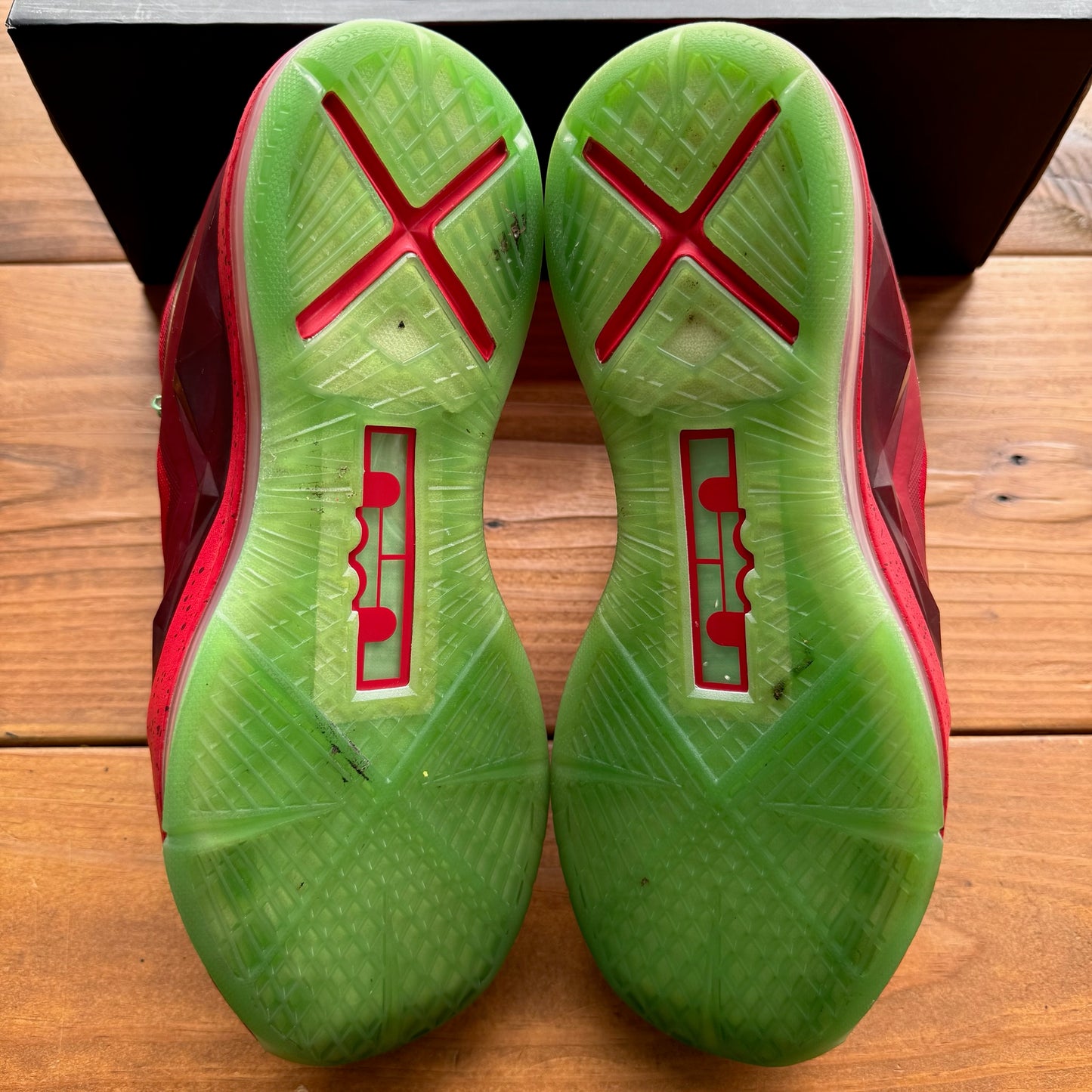 Size 10.5 - LeBron 10 'Christmas' (Used)
