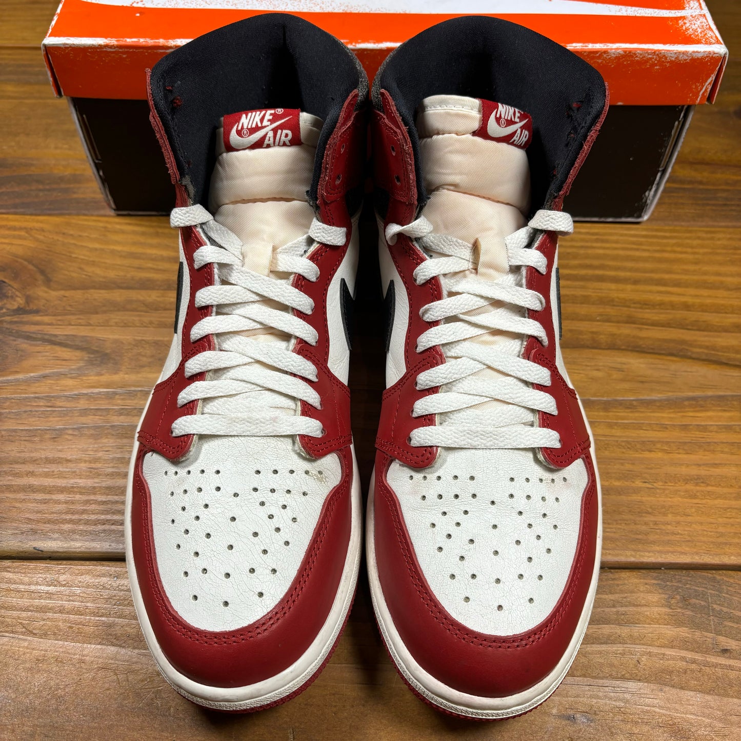 Jordan 1 Retro High OG 'Chicago Lost & Found' (Used)