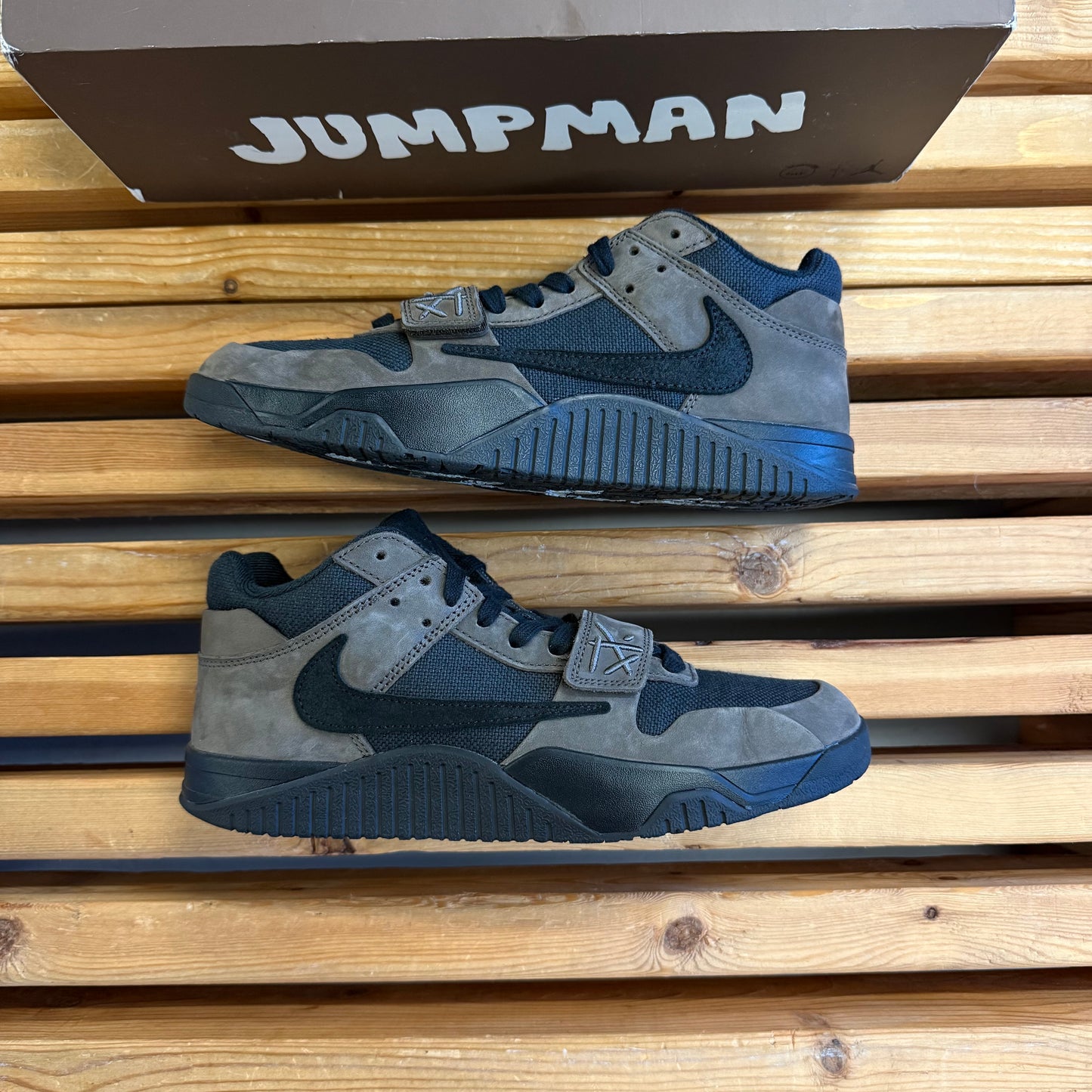Size 9 - Travis Scott x Jordan Jumpman Jack TR 'Dark Mocha' (Used)