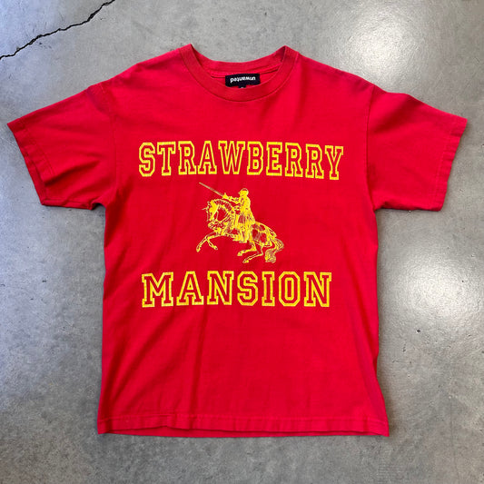 STRAWBERRY MANSION TEE RED (PREOWNED)