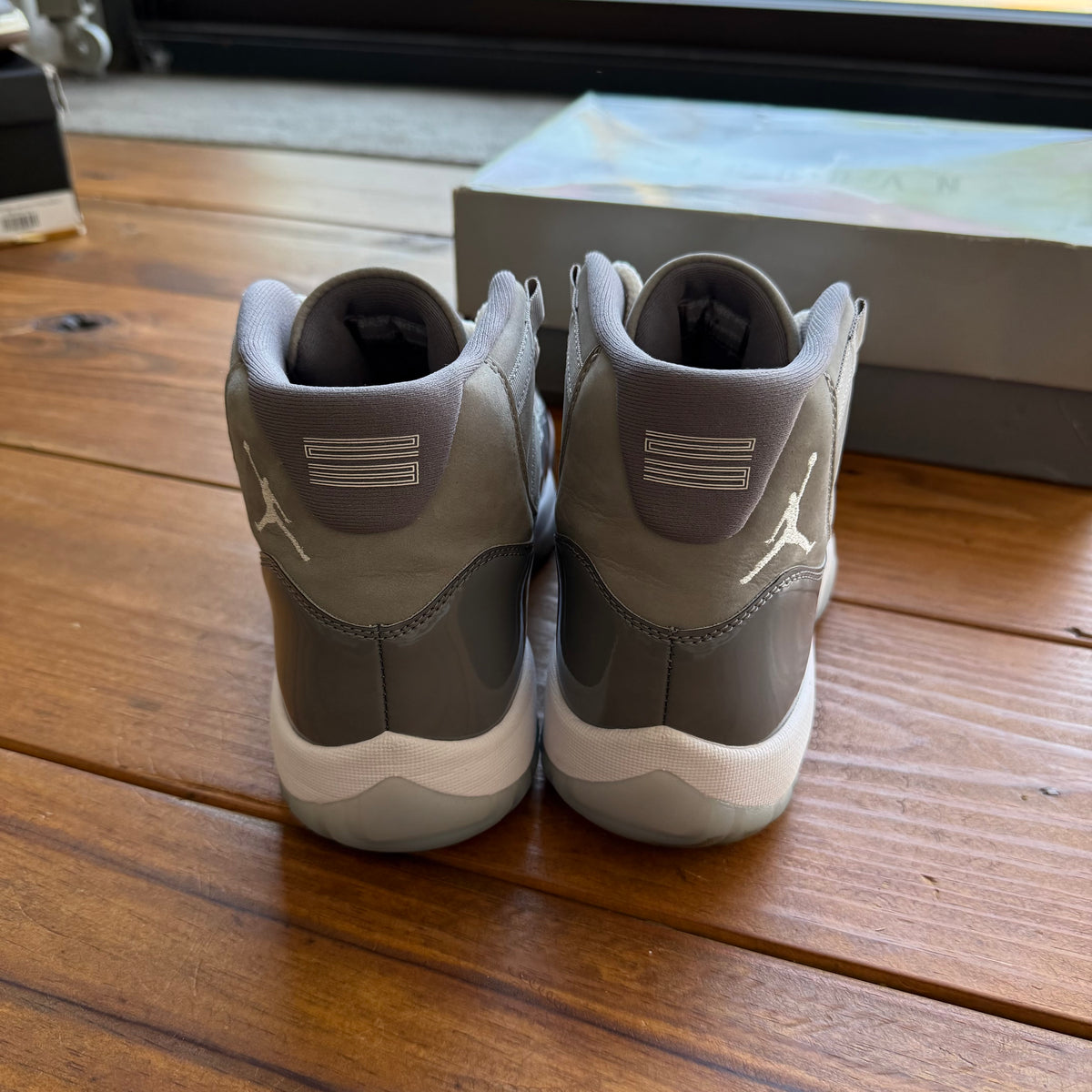 Size 9 - Jordan 11 Retro 'Cool Grey' 2021 (Used)