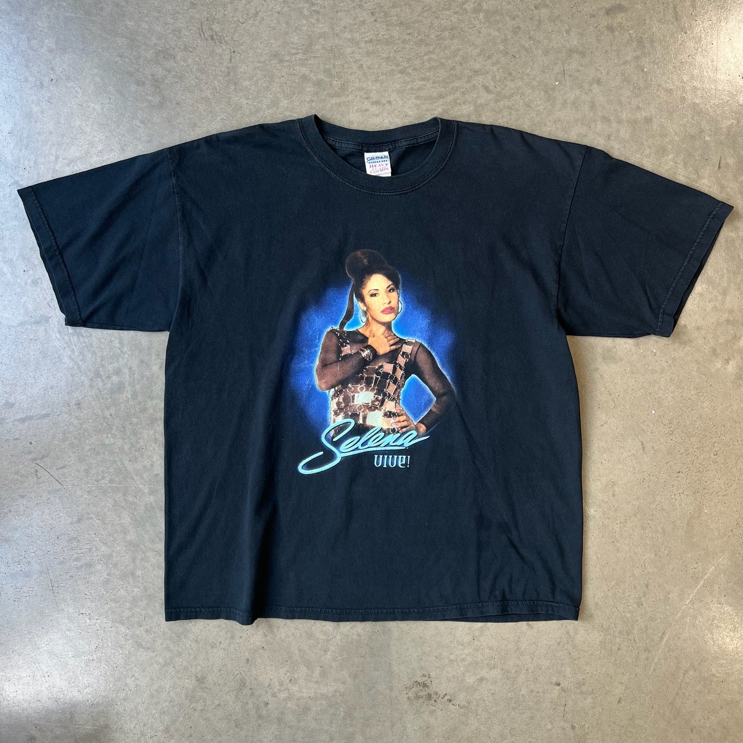 VINTAGE SELENA LIVE TEE