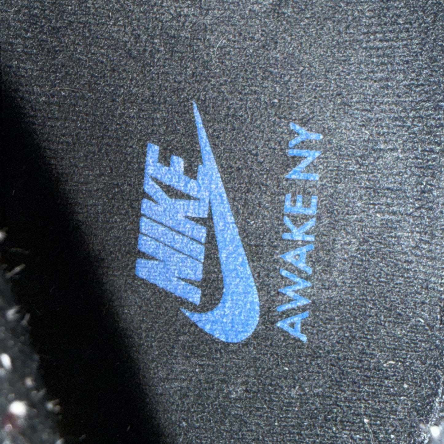 Größe 44 - Awake NY x Jordan 5 Retro 'Boro - Racer Blue' (gebraucht)